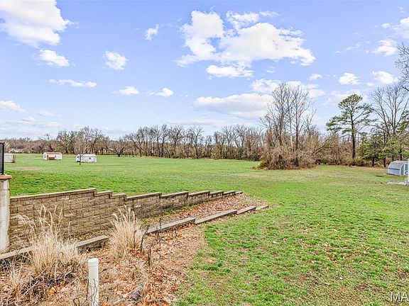 5th image of 508 Old State Rd N