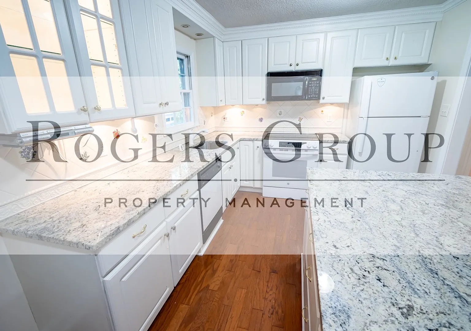 3 bed, 2.0 bath, $1,495 — Photo 2