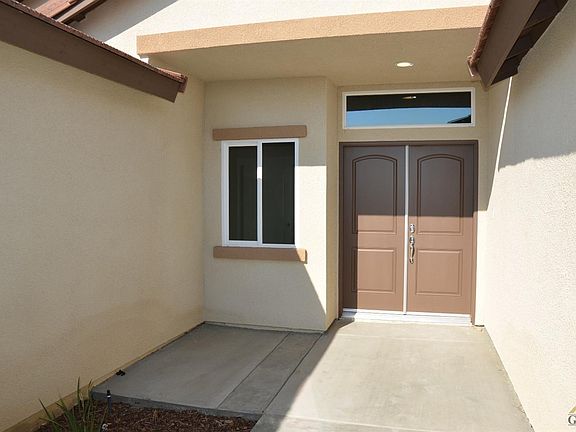 5th image of 15020 Cotton Blossom Avenue
