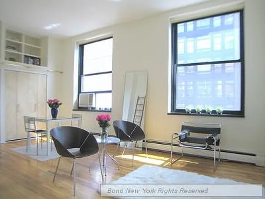 Rented by Bond New York | media 1