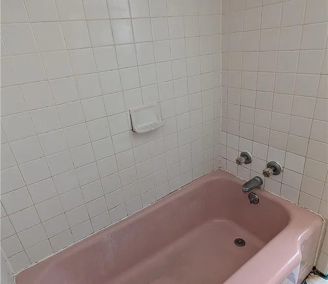 37 Manchester Pl #LOWER — Photo 10
