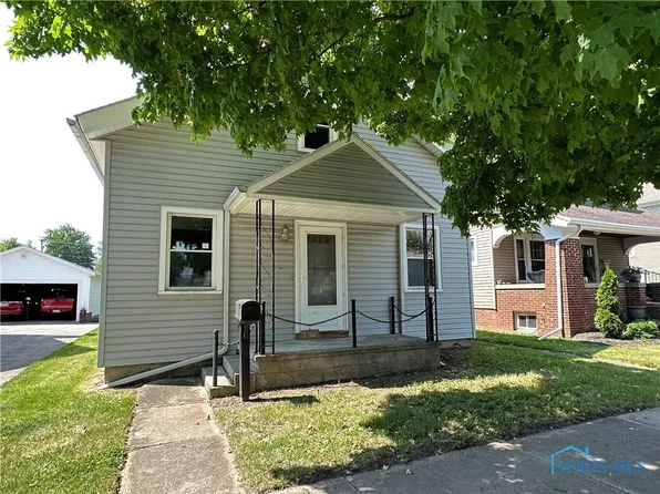 333 Summit St, Fostoria, OH 44830