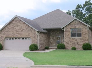 1207 S 21st Ave, Ozark, MO 65721