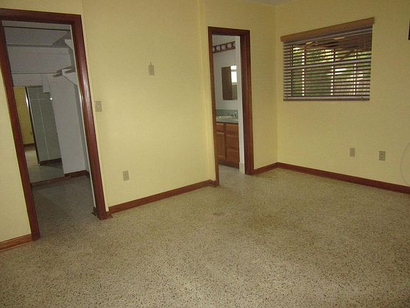 5th image of 18800 SW 92nd Ave
