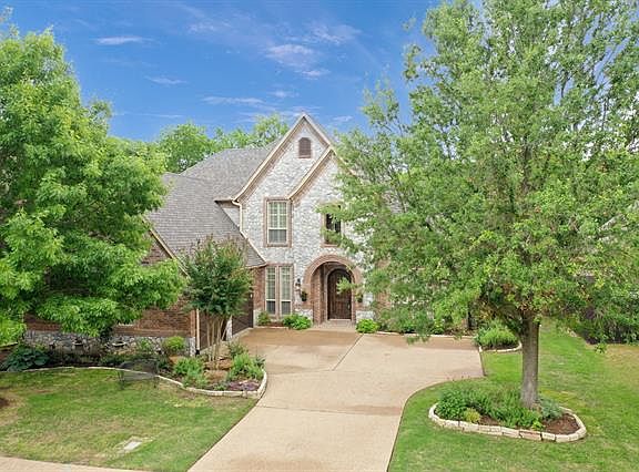 2nd image of 408 Waterlane Dr