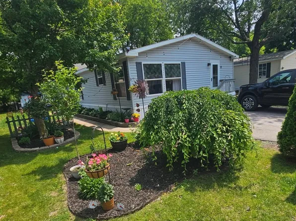 4041 Grange Hall Rd, Holly, MI 48442