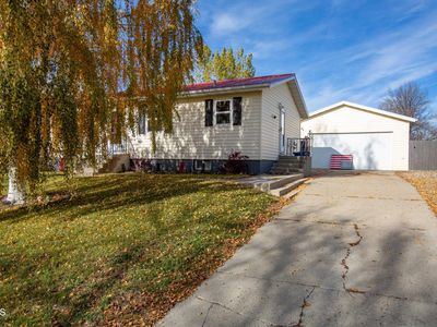 222 Lake St, Mandan, ND, 58554