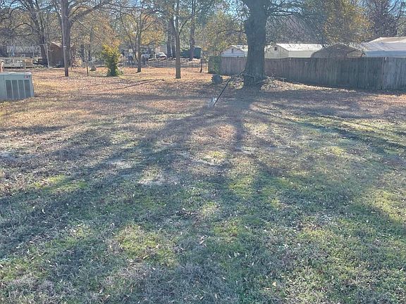 5th image of 199 Hannah Pickett Avenue