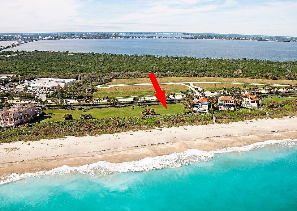 1st image of 1125 NE Doubloon Dr