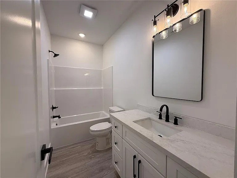 82405 Olive St — Photo 16