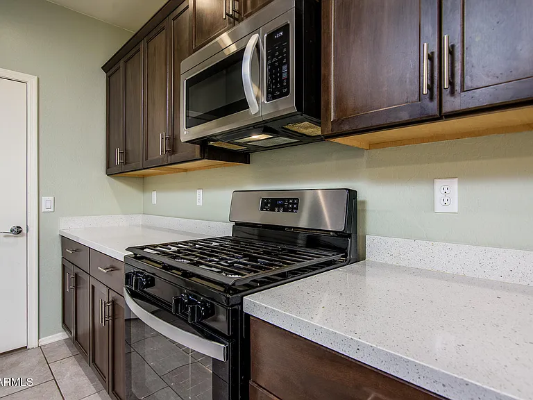 41960 W Morning Glory Way — Photo 15