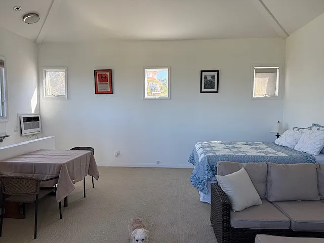 21154 Saddle Peak Rd — Photo 15