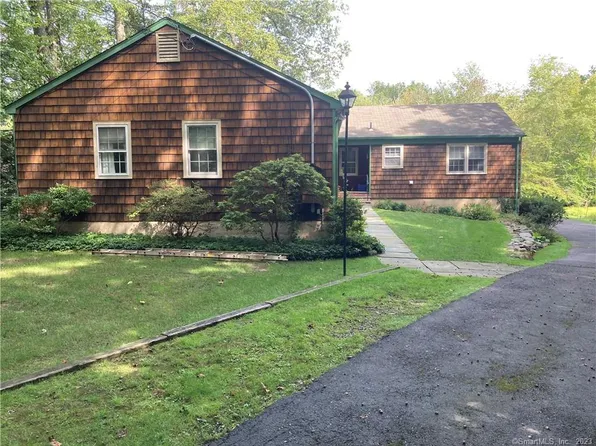 150 Fishing Trail, Stamford, CT 06903