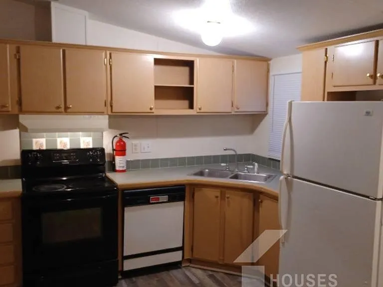 10 Melodyaire Ct — Photo 4