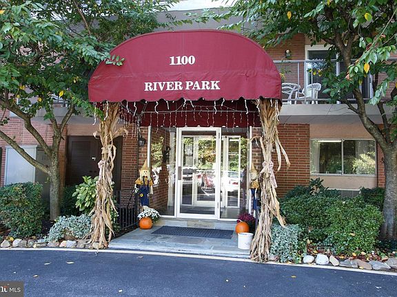 3rd image of 1100 Lore Ave APT 608