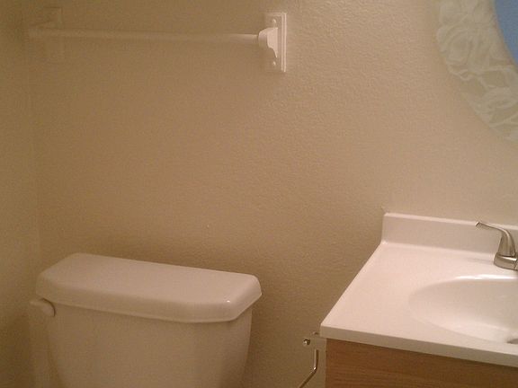 3rd image of 3434 Highwood Ct APT 186