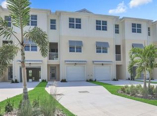 9916 Key Haven Rd, Seminole, FL 33777