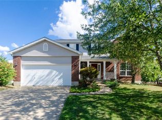 1714 Renoir Dr, Dardenne Prairie, MO 63368