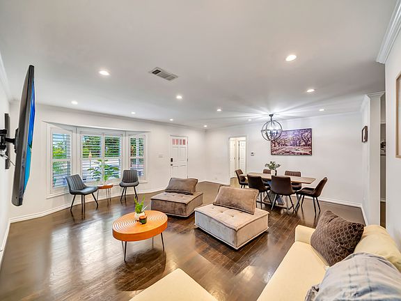 3rd image of 17946 Valley Vista Blvd