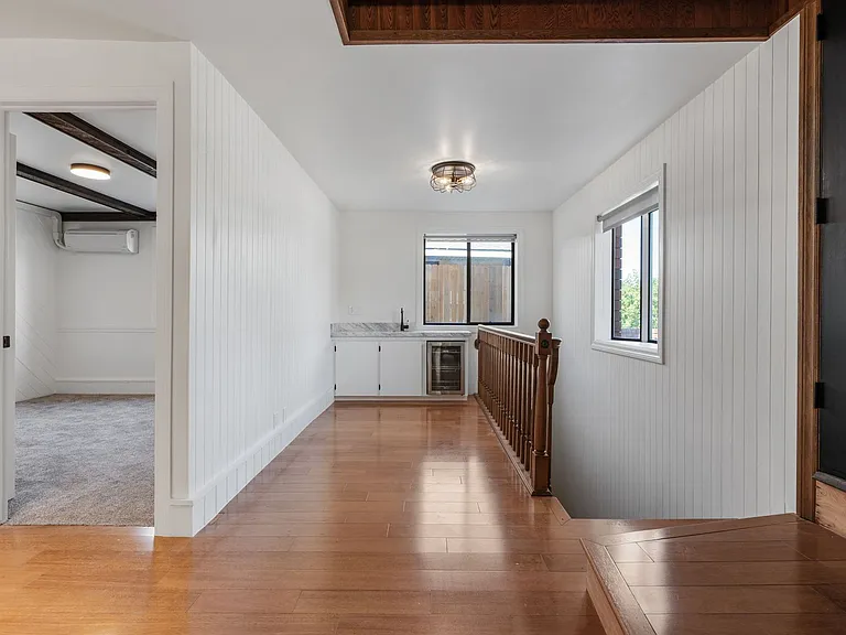 1016 E 900 S — Photo 77