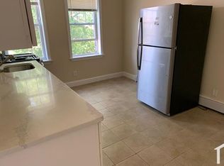 1154 Albany Ave #C7, Hartford, CT 06112