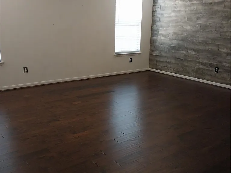 7914 Tilbury Woods Ln — Photo 16
