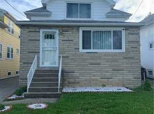 58 Albemarle St, Buffalo, NY 14207