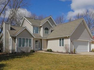 813 Stafford Rd, Kalamazoo, MI 49006