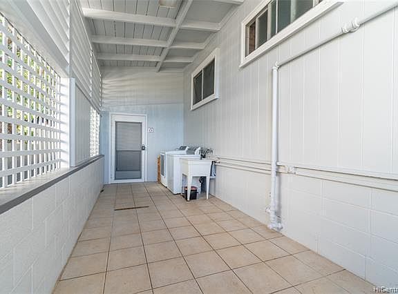 2nd image of 4327 Keaka Dr