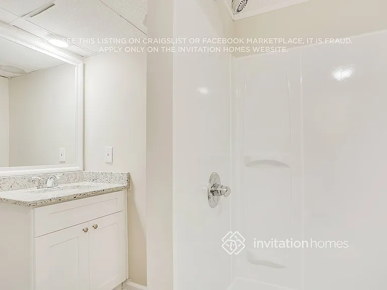 5670 Orly Ter — Photo 24