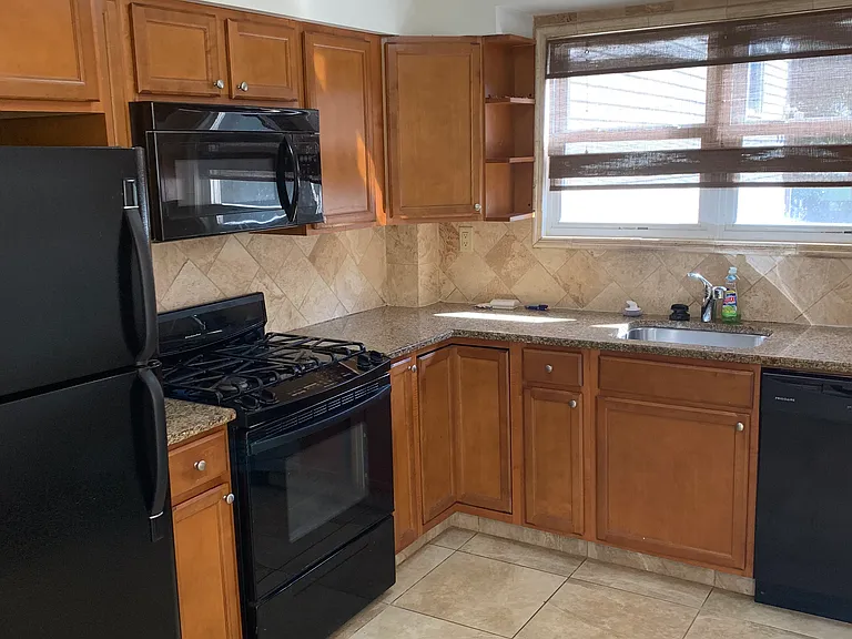 1206 Oak Ave — Photo 19