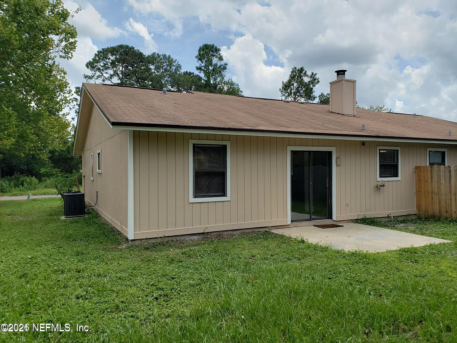 2 bed, 2.0 bath, 1036 sqft, $1,425 — Photo 3