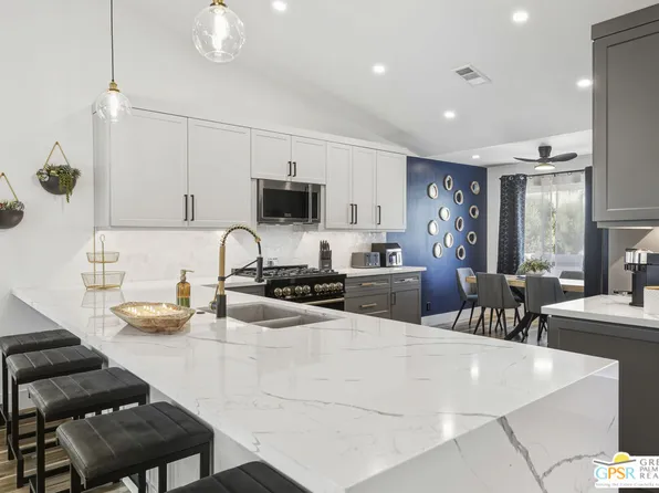 189 Torrey Pine Dr, Palm Desert, CA 92211