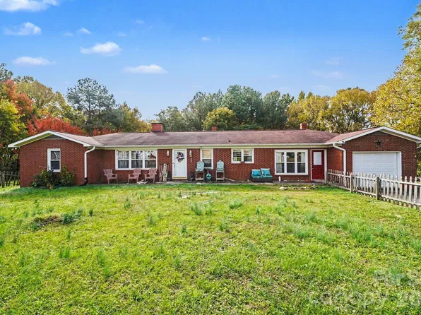 32868 Church St, Norwood, NC 28128