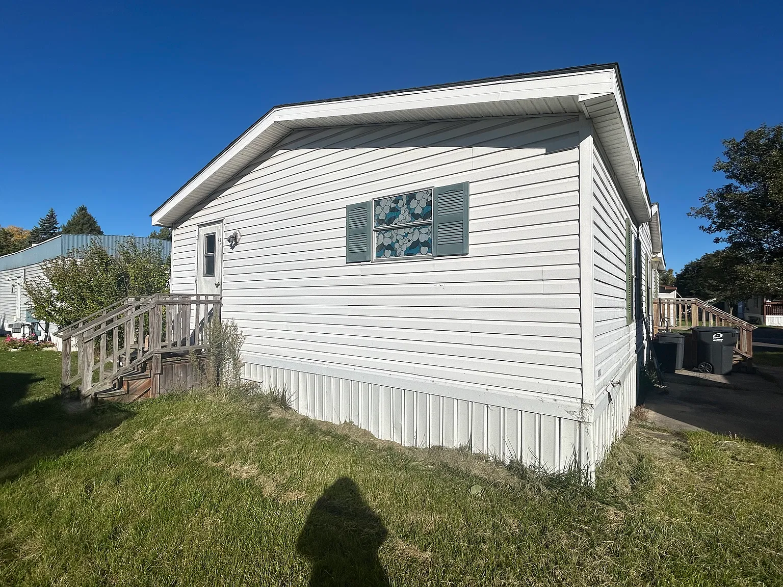 3 bed, $1,050 — Photo 3