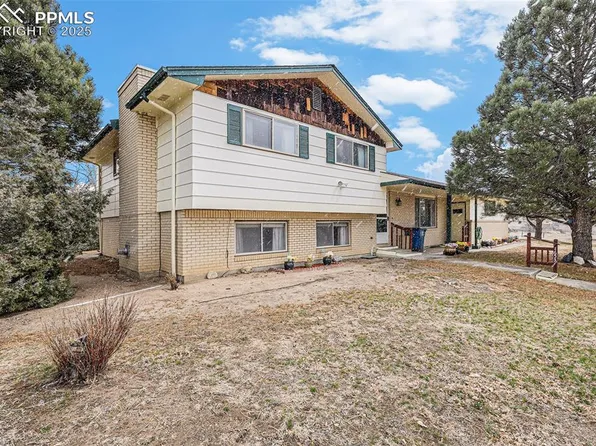 1653 Cragin Rd, Colorado Springs, CO 80920