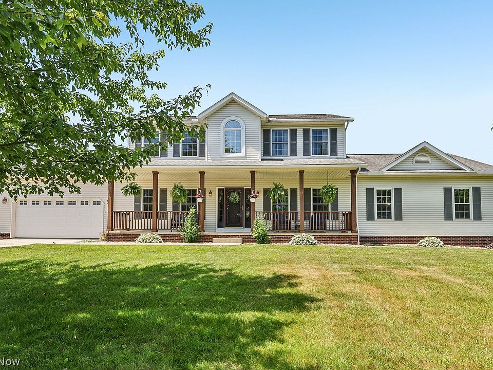 1st image of 5323 Hattrick Rd