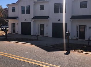 2280 15th Ave NE, Hickory, NC 28601