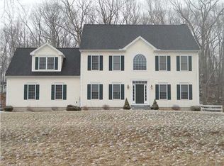 55 Wimler Ln, Guilford, CT 06437