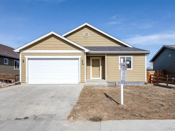 125 Johnson Circle, Keenesburg, CO 80643