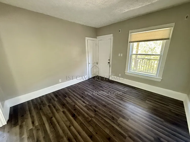 866 Beardsley St #2 — Photo 2