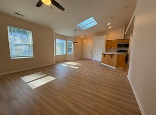 497 24th St UNIT 6, Washougal, WA 98671