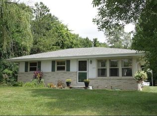 4570 S Moorland Rd, New Berlin, WI 53151