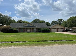 10924 Koelemay Dr, Beaumont, TX 77705