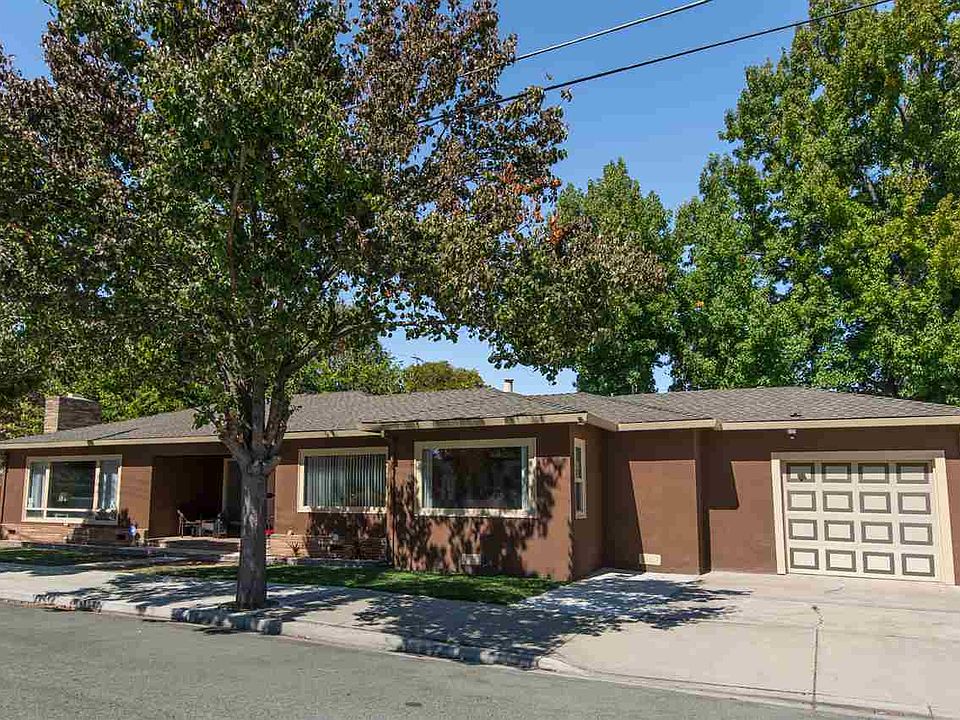 1st image of 56 Park Ln