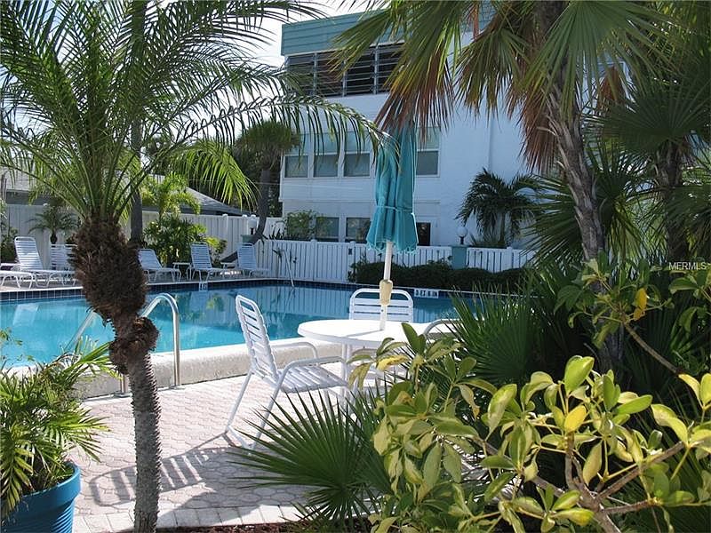 1st image of 661 Poinsettia Ave APT 303
