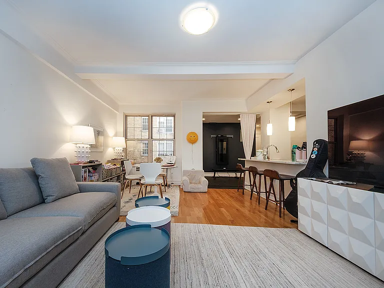 275 Central Park W #2C — Photo 13