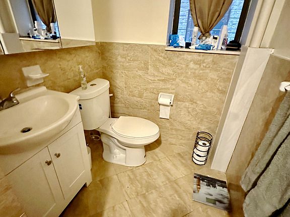 5th image of 292 W 92nd St APT 2C