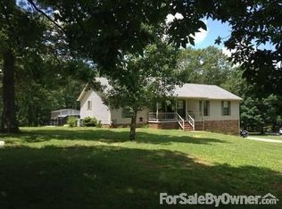 249 Whispering Oaks St, Summertown, TN 38483