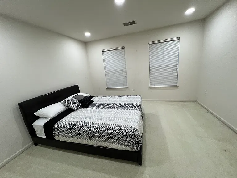 13209 Austrian Pine Ct — Photo 3